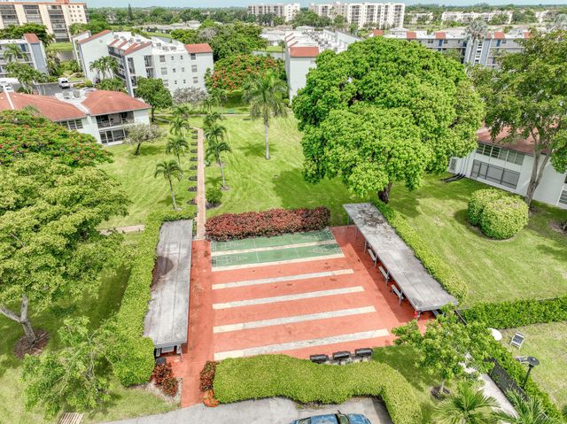 14823 Cumberland Drive 204 M, Delray Beach, FL 33446