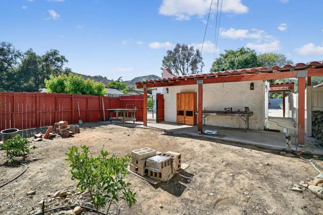 1200 Forest Drive, Santa Paula, CA 93060