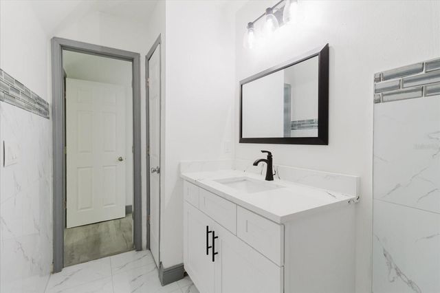 3014 S WEST SHORE BOULEVARD W, Tampa, FL 33629