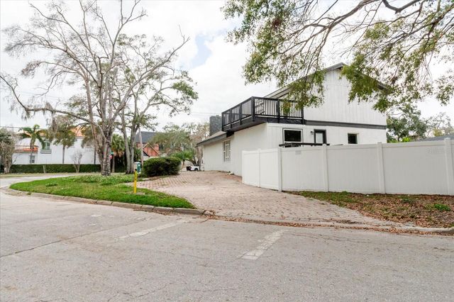 3014 S WEST SHORE BOULEVARD W, Tampa, FL 33629