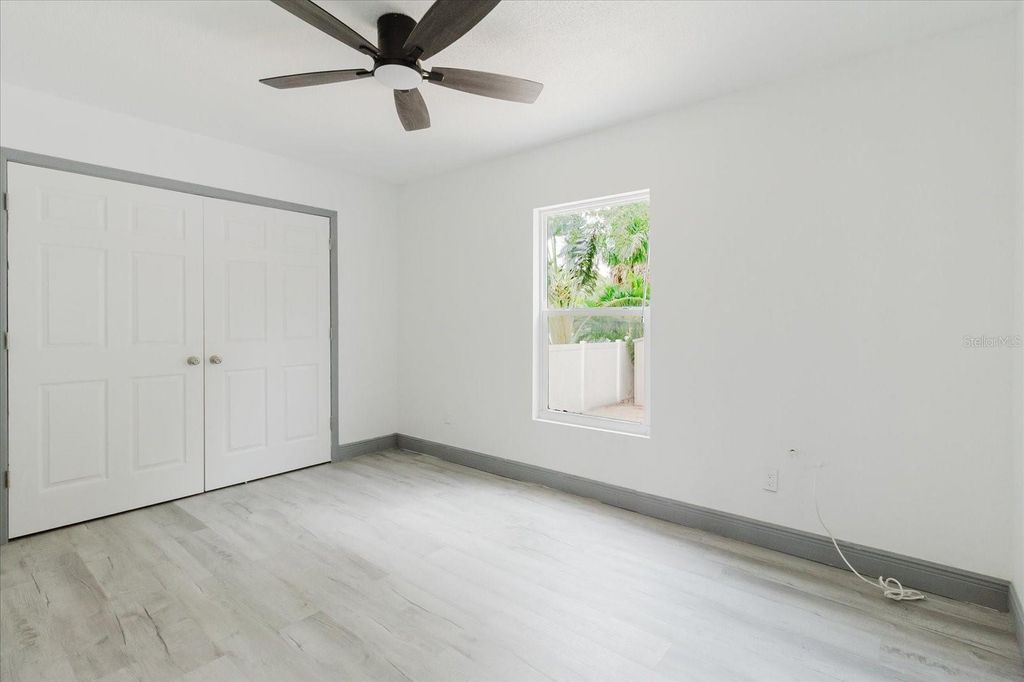 Image 33 of property listing at 3014 S WEST SHORE BOULEVARD W, Tampa, FL 33629