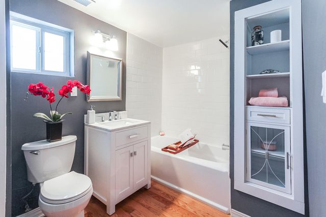 3018 3rd Street NW, Albuquerque, NM 87107