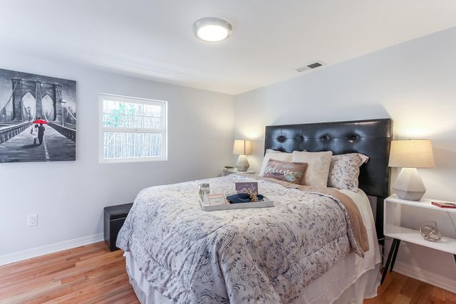 3018 3rd Street NW, Albuquerque, NM 87107