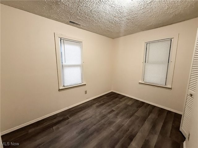 4319 12th Avenue, Parkersburg, WV 26101