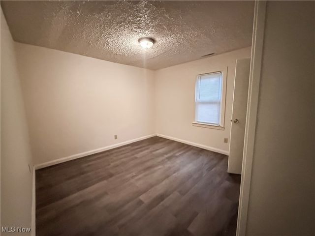 4319 12th Avenue, Parkersburg, WV 26101