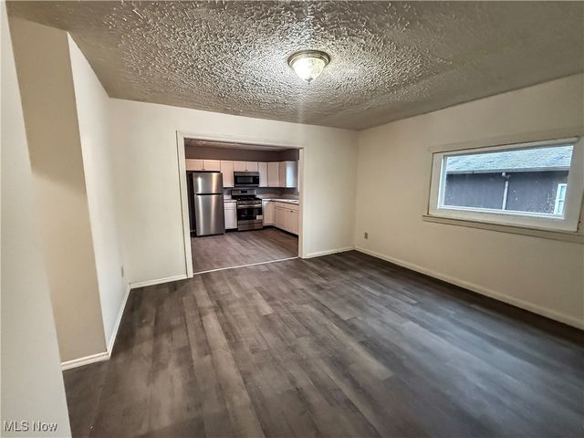 4319 12th Avenue, Parkersburg, WV 26101