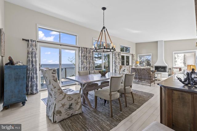 1928 ELM RD, Port Republic, MD 20676