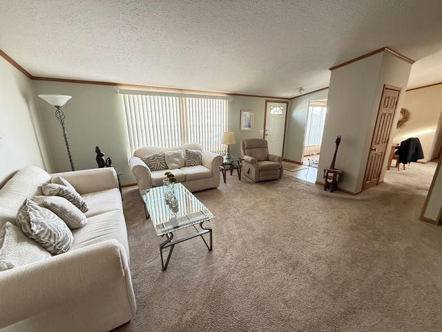 4 CYNTHIA Lane, Beecher, IL 60401