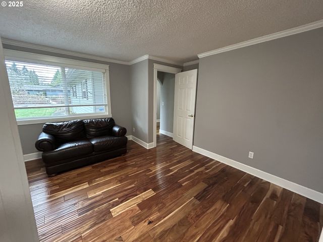 12800 Ne 20TH St, Vancouver, WA 98684