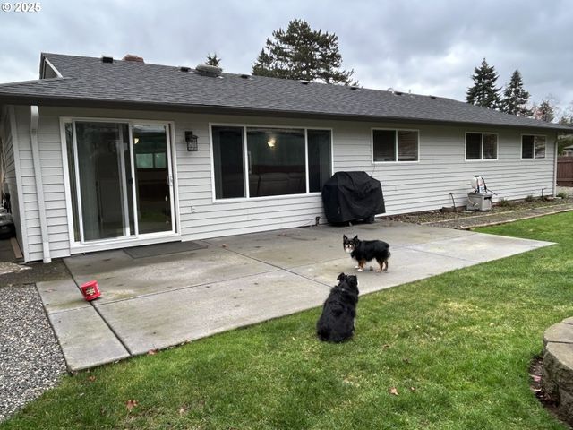 12800 Ne 20TH St, Vancouver, WA 98684