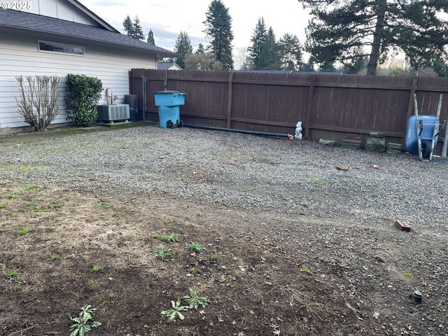 12800 Ne 20TH St, Vancouver, WA 98684