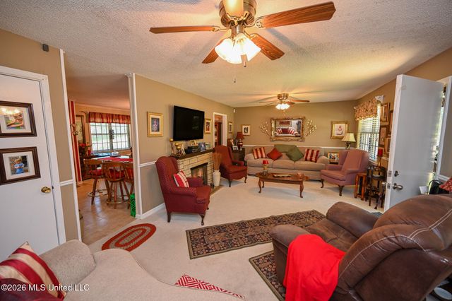 1554 Brookhaven Drive, Southaven, MS 38671