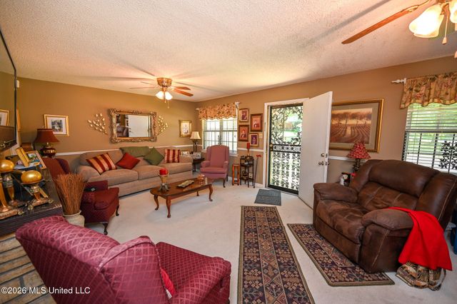 1554 Brookhaven Drive, Southaven, MS 38671
