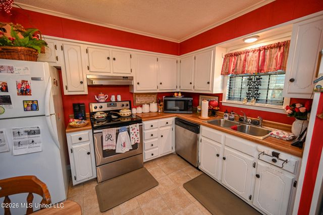 1554 Brookhaven Drive, Southaven, MS 38671