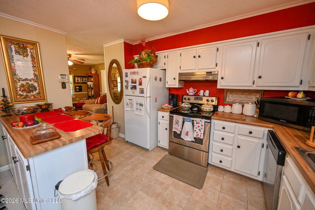1554 Brookhaven Drive, Southaven, MS 38671