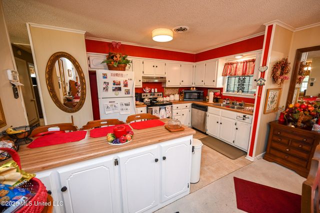 1554 Brookhaven Drive, Southaven, MS 38671