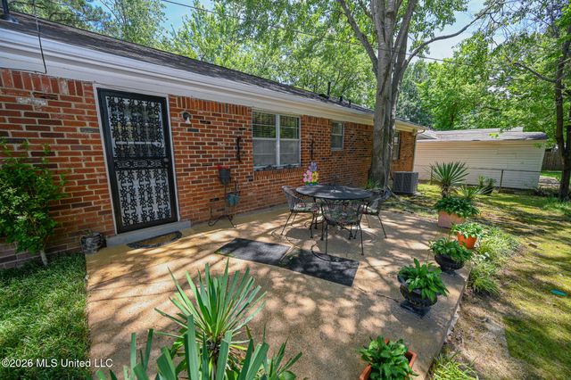 1554 Brookhaven Drive, Southaven, MS 38671