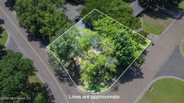 1554 Brookhaven Drive, Southaven, MS 38671