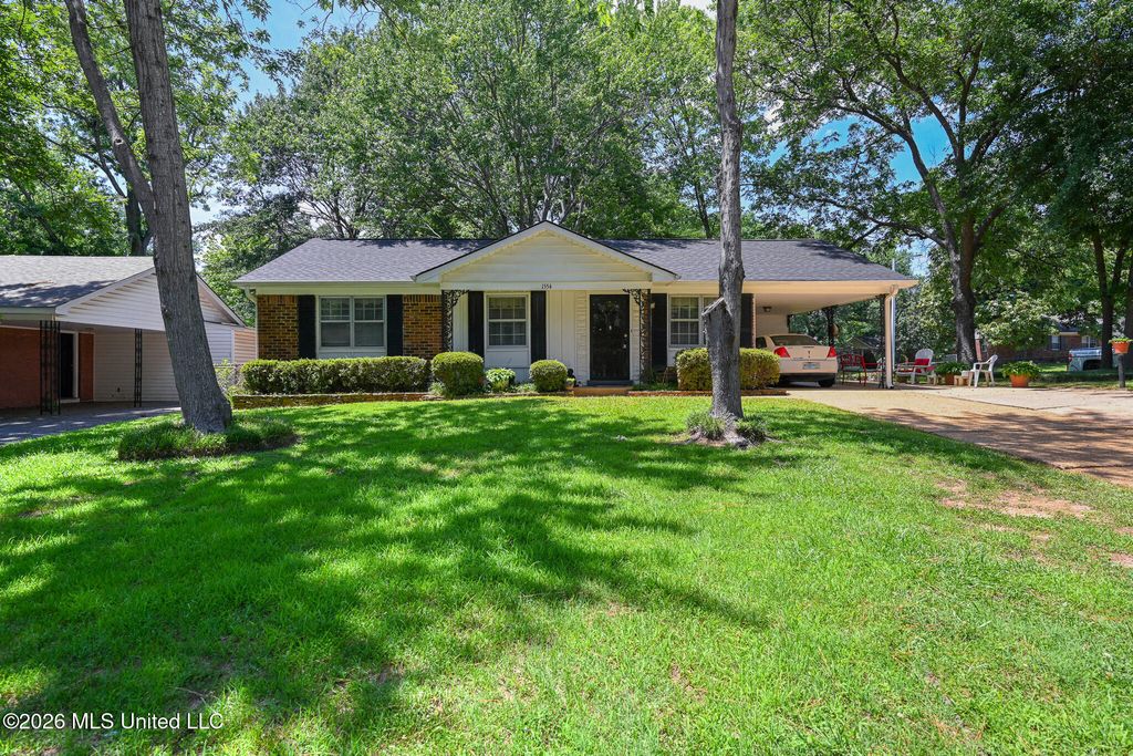 1554 Brookhaven Drive, Southaven, MS 38671
