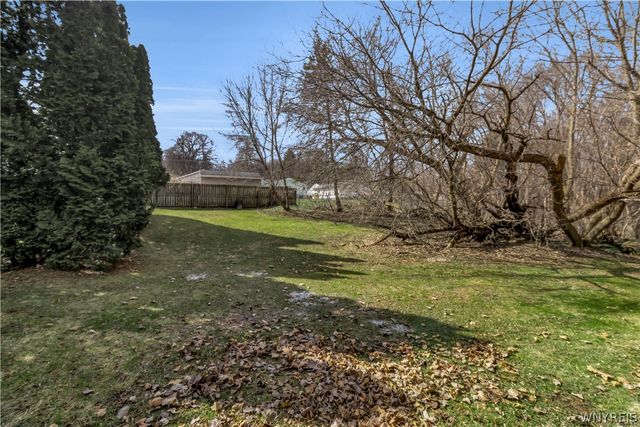 18 Russell Street, Lockport City, NY 14094