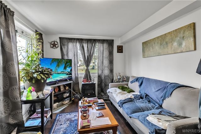 18 Russell Street, Lockport City, NY 14094