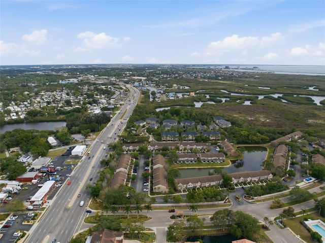 6229 BAYSIDE KEY DRIVE, Tampa, FL 33615