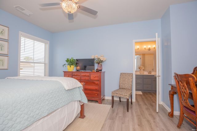 11400 Yerkes Drive, Evansville, IN 47725