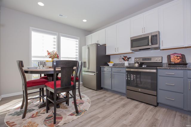 11400 Yerkes Drive, Evansville, IN 47725