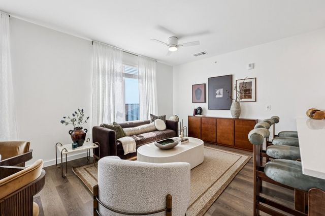 1951 Painted Trail Drive 906, Allen, TX 75013