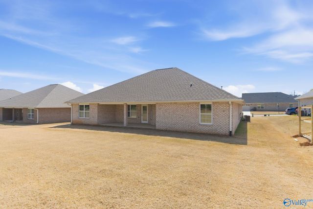 303 Carnation Avenue, Meridianville, AL 35759