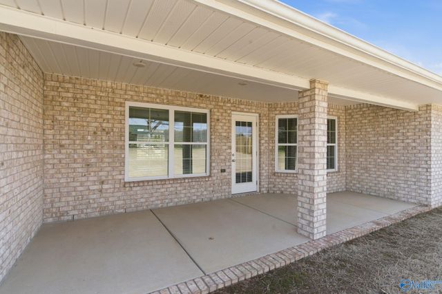 303 Carnation Avenue, Meridianville, AL 35759