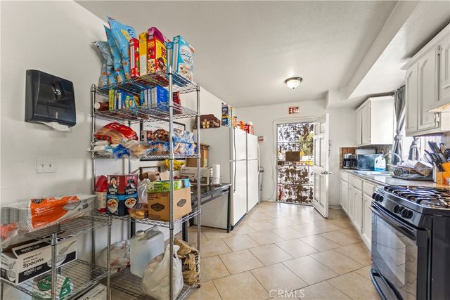 7705 S Vermont Avenue, Los Angeles, CA 90044