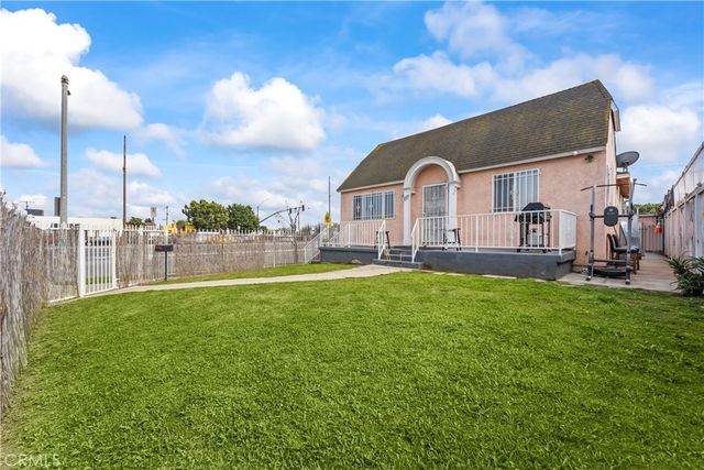 7705 S Vermont Avenue, Los Angeles, CA 90044