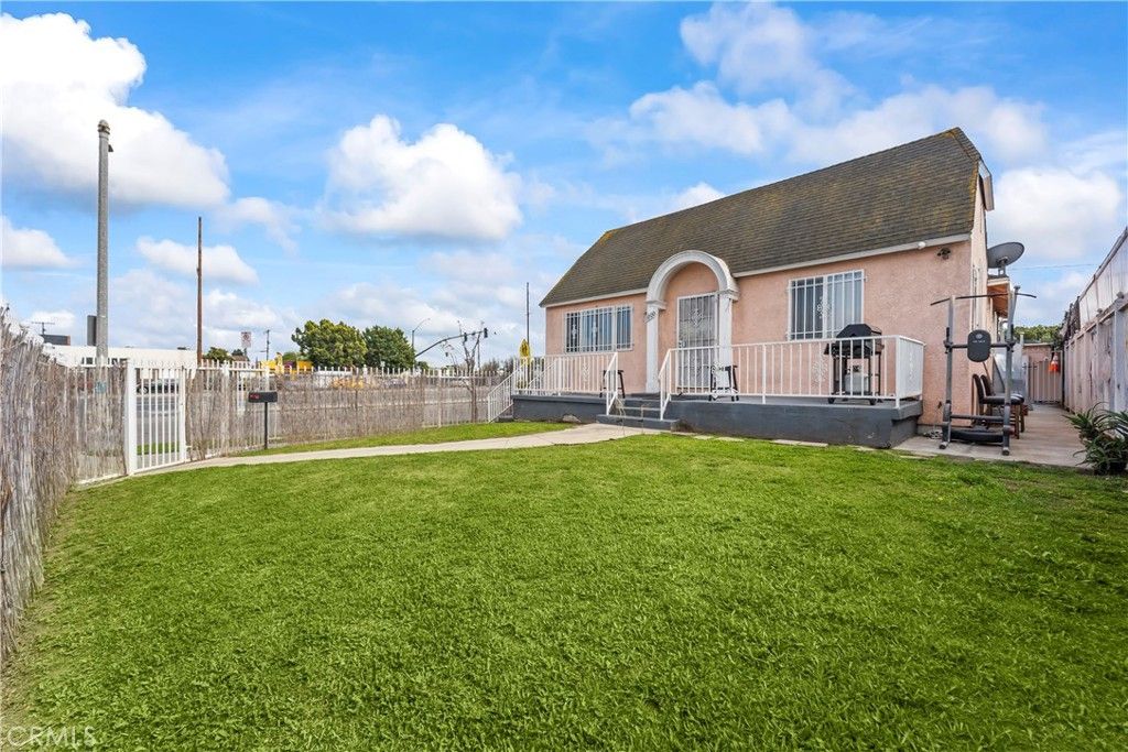 7705 S Vermont Avenue, Los Angeles, CA 90044 — photo 3