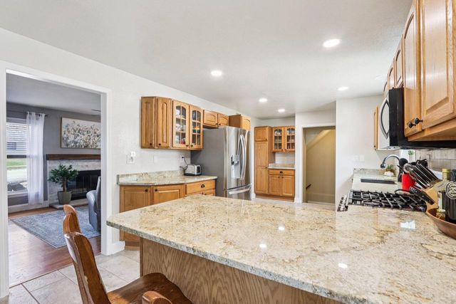 155 Concord LANE, West Bend, WI 53095