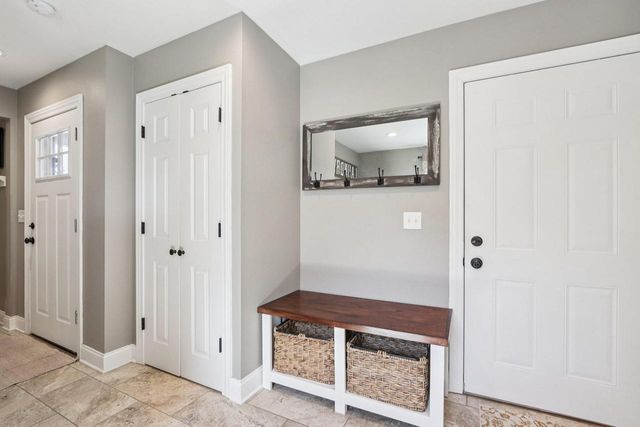155 Concord LANE, West Bend, WI 53095