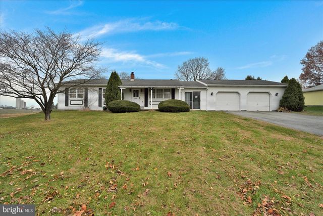 15 PHEASANT RUN, Fleetwood, PA 19522