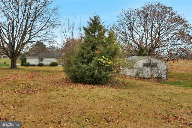 15 PHEASANT RUN, Fleetwood, PA 19522