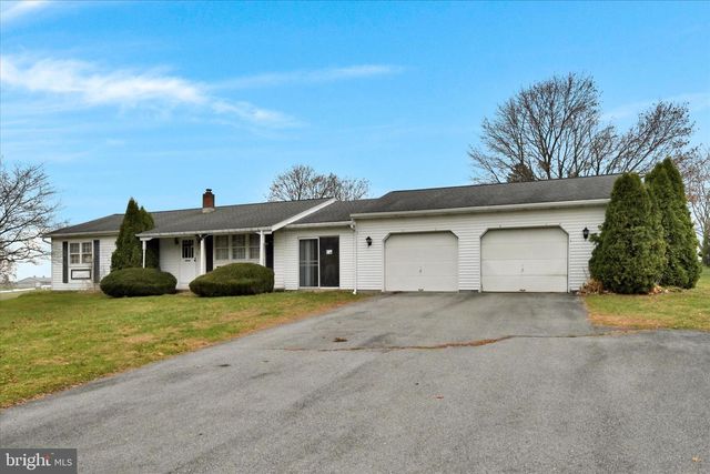 15 PHEASANT RUN, Fleetwood, PA 19522