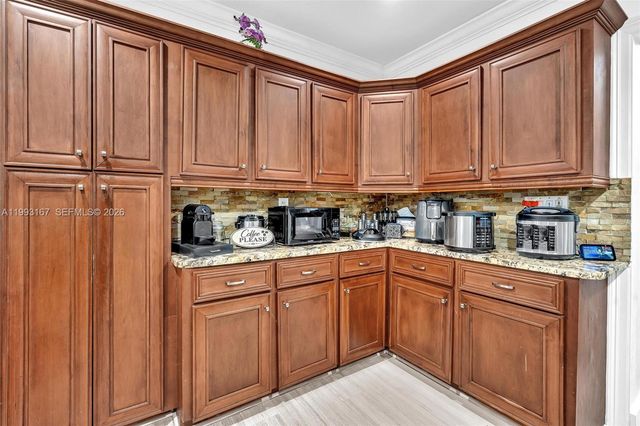 340 W 55th Street, Hialeah, FL 33012