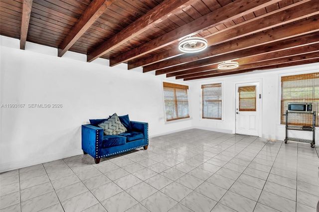 340 W 55th Street, Hialeah, FL 33012