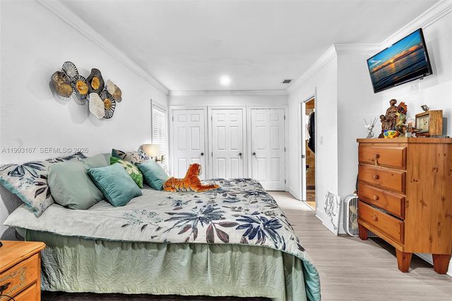 340 W 55th Street, Hialeah, FL 33012