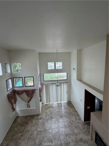 851 Chatham Way, San Jacinto, CA 92583