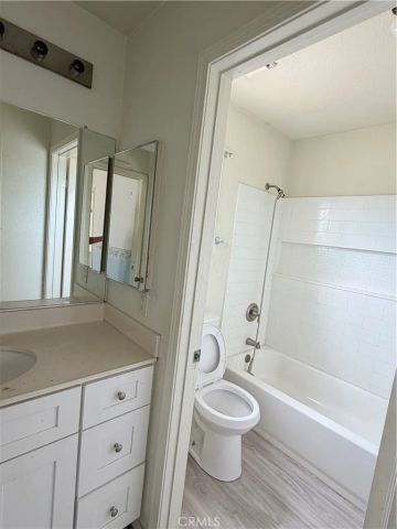 851 Chatham Way, San Jacinto, CA 92583