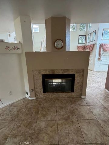 851 Chatham Way, San Jacinto, CA 92583