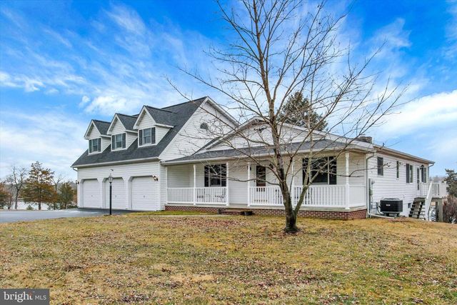 371 HERITAGE DR, Gettysburg, PA 17325