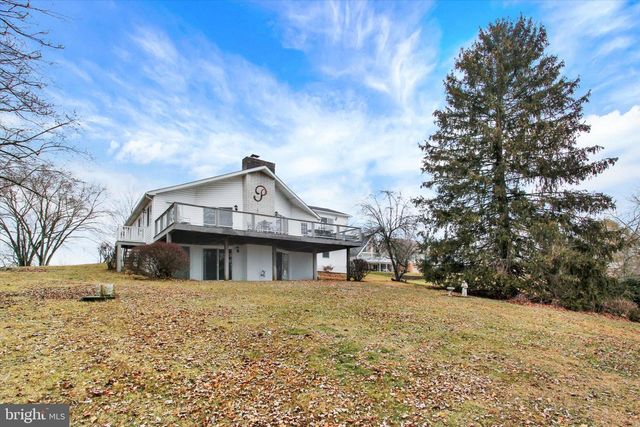 371 HERITAGE DR, Gettysburg, PA 17325