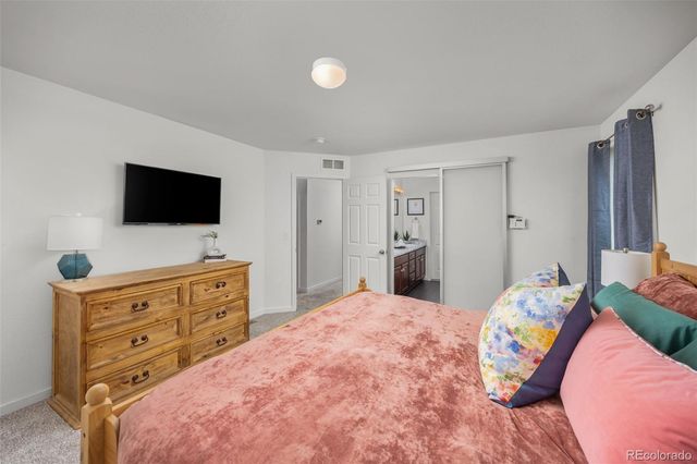 19105 E 55th Avenue, Denver, CO 80249