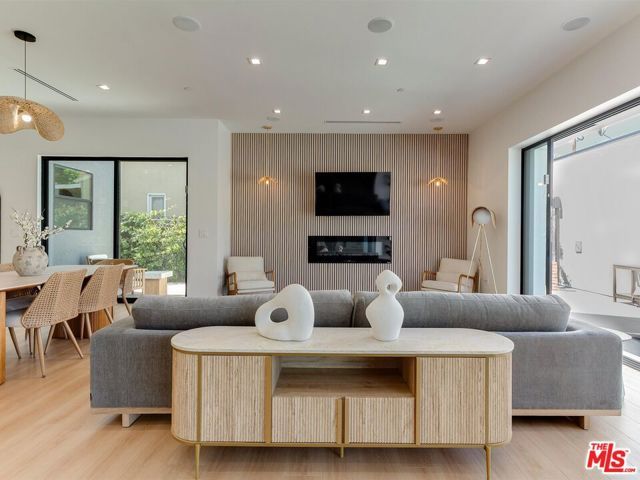 5929 Hesperia Avenue, Encino (los Angeles), CA 91316