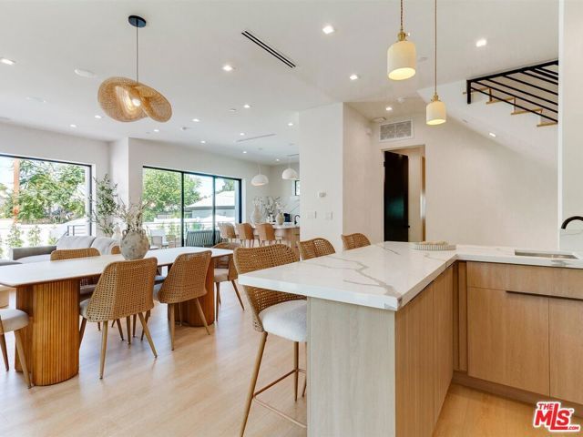 5929 Hesperia Avenue, Encino (los Angeles), CA 91316